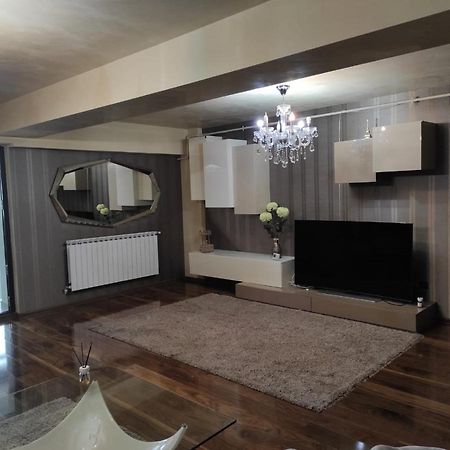 Apartament Lux Ultracentral Craiova Dış mekan fotoğraf