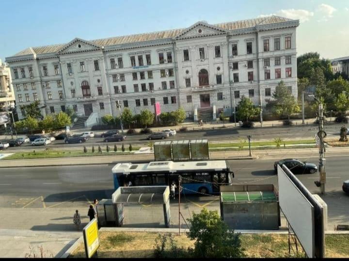 Apartament Lux Ultracentral Craiova Dış mekan fotoğraf