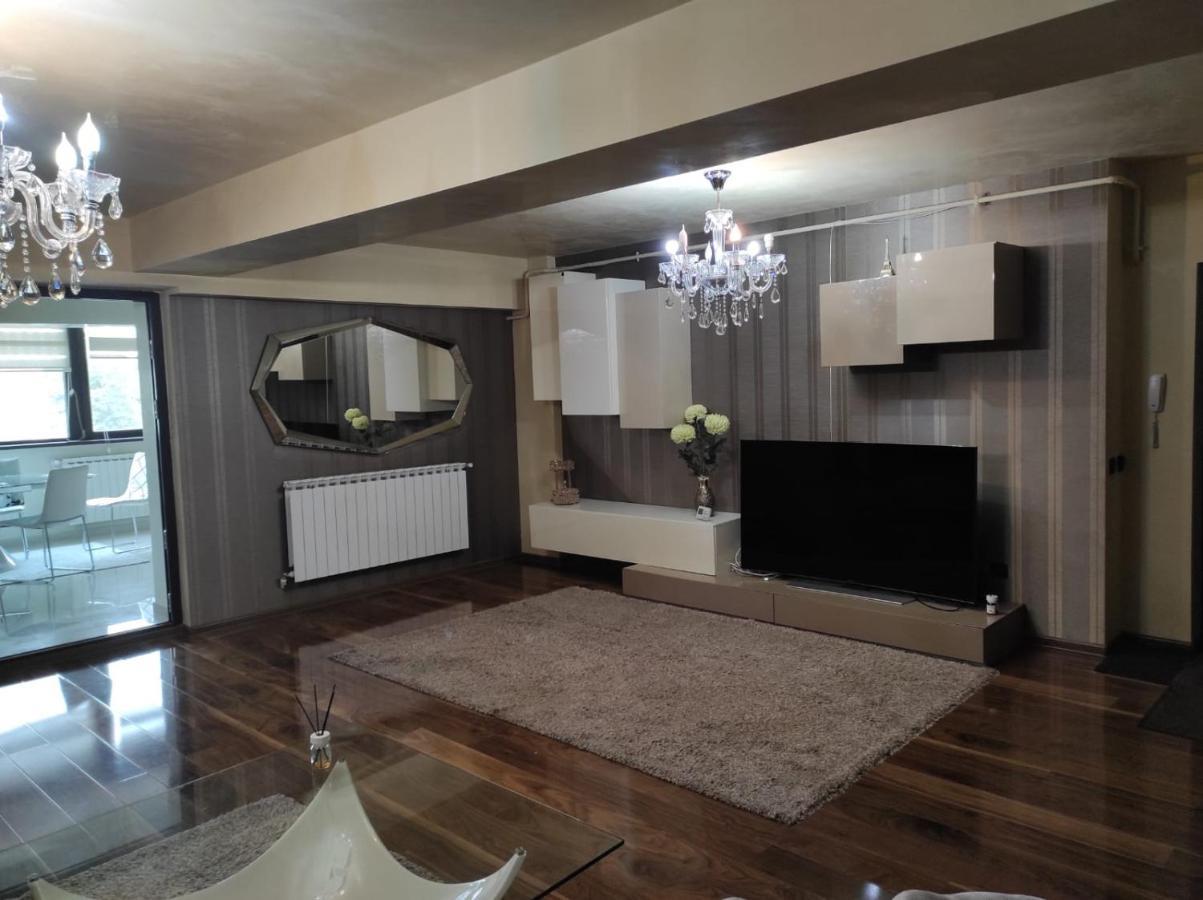 Apartament Lux Ultracentral Craiova Dış mekan fotoğraf